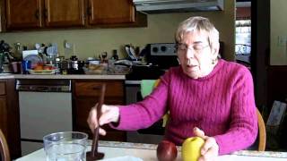 Grandmas Amazingly Tasty and Simple Applesauce Recipe [upl. by Evania67]