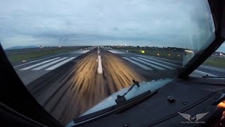 Full Power Short Takeoff  Empty Boeing 737800 [upl. by Happ]