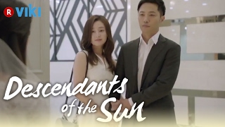 Descendants of the Sun  EP4  How Jin Goo amp Kim Ji Won Met Eng Sub [upl. by Lahsiv]