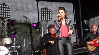 LISA MCHUGH LIVE GOOD HEARTED WOMAN [upl. by Ronyam]